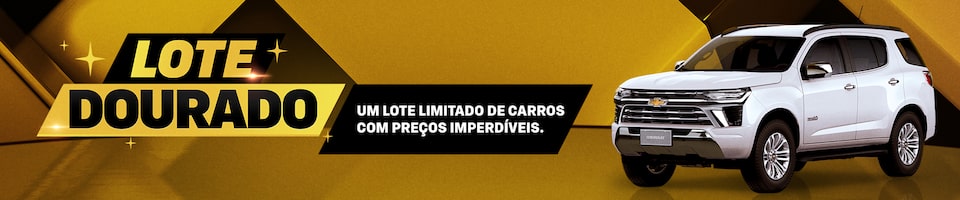 Banner divulgando "Lote Dourado" com carro prateado à direita e fundo geométrico dourado. O texto no centro diz: "Um lote limitado de carros com preços imperdíveis. Clique e descubra.